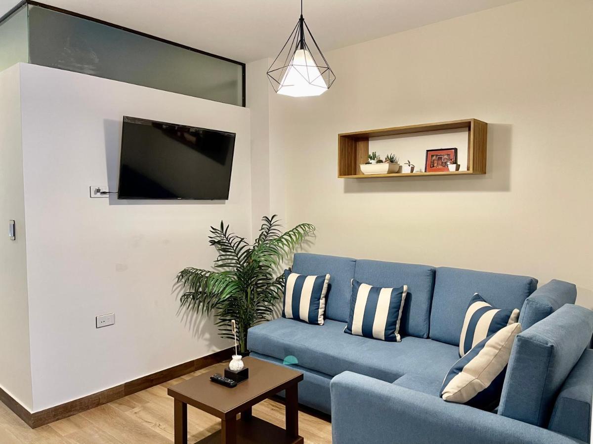 Apartment Center *